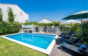 Holiday home Bosanka with Outdoor Swimming Pool 287